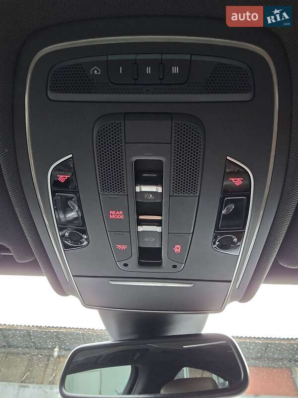 Седан Audi A8 2015 в Киеве фото 13 Седан Audi A8 2015 в Киеве