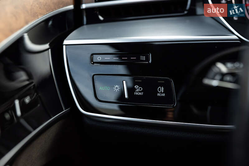 Седан Audi A8 2019 в Луцьку фото 26 Седан Audi A8 2019 в Луцьку