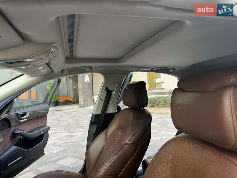 Седан Audi A8 2015 в Києві