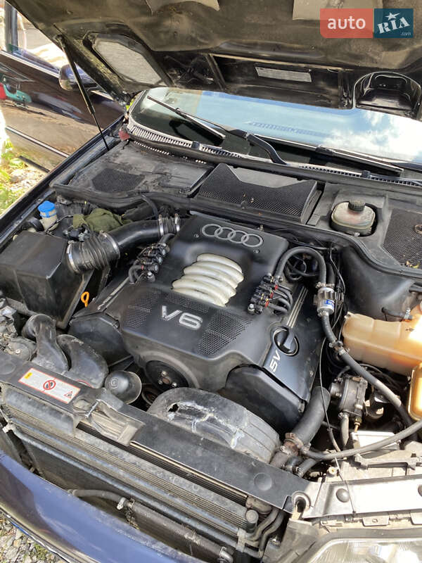 Седан Audi A8 1996 в Жмеринці