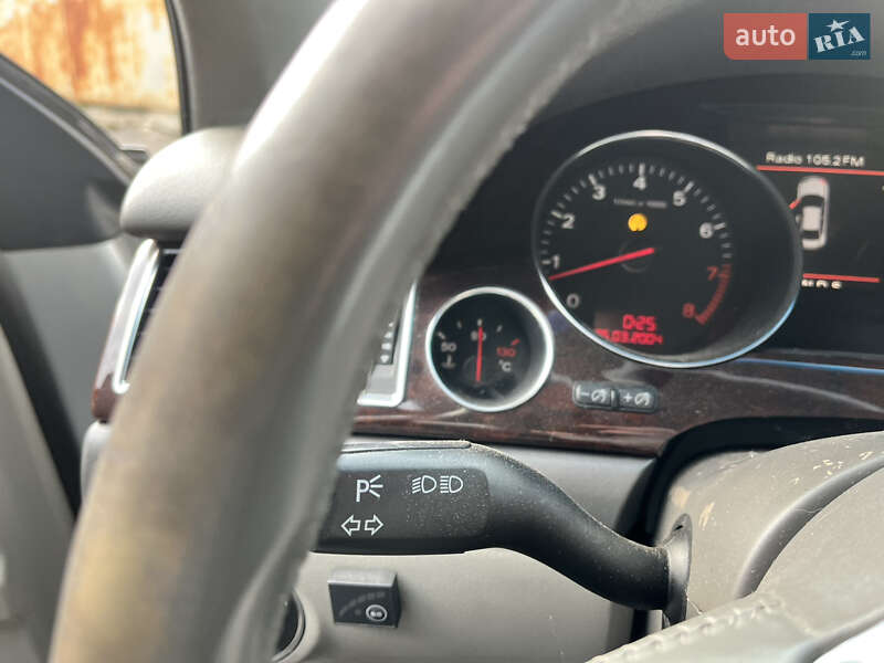 Седан Audi A8 2003 в Харкові