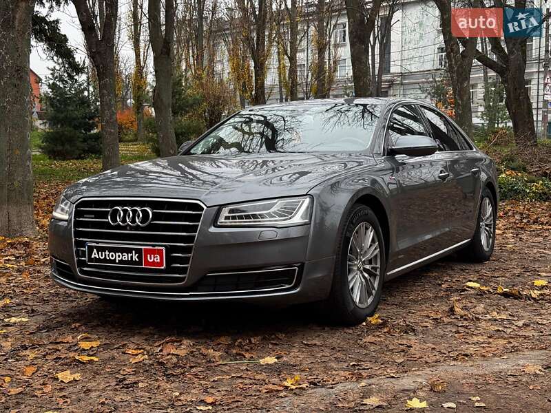 Audi A8 2016