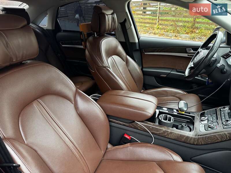 Седан Audi A8 2016 в Києві