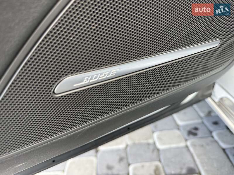 Седан Audi A8 2016 в Львові фото 31 Седан Audi A8 2016 в Львові