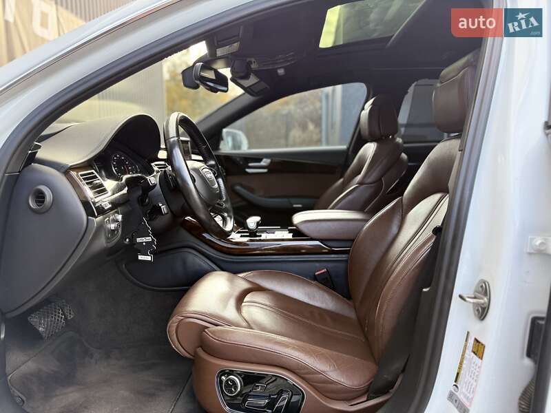 Седан Audi A8 2016 в Львові фото 36 Седан Audi A8 2016 в Львові
