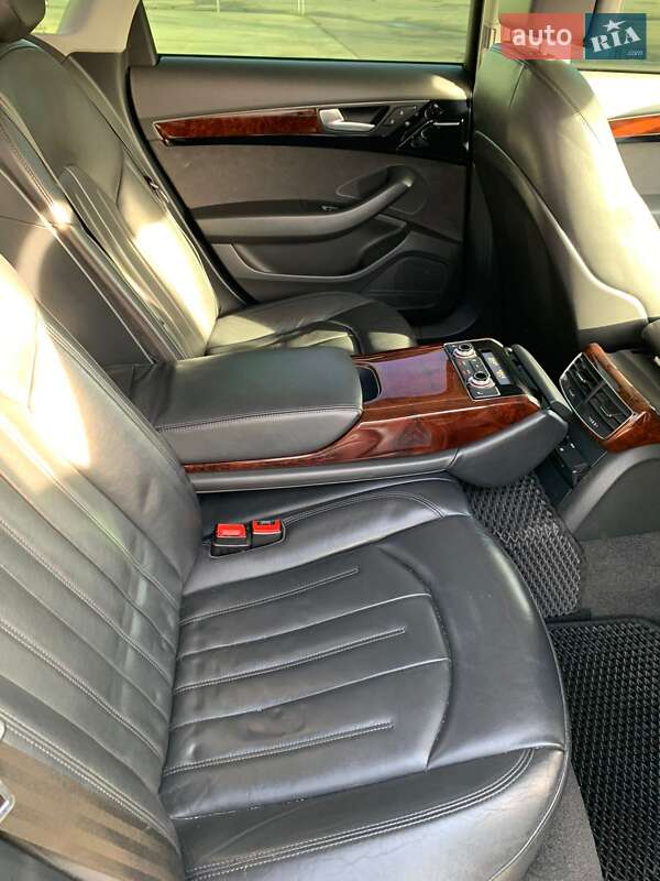 Седан Audi A8 2012 в Кременчуге фото 20 Седан Audi A8 2012 в Кременчуге