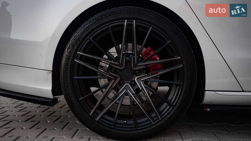Седан Audi A8 2014 в Львові фото 11 Седан Audi A8 2014 в Львові