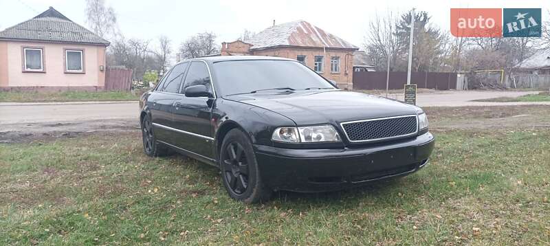 Седан Audi A8 1998 в Путивле