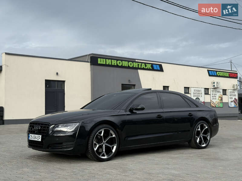 Седан Audi A8 2012 в Николаеве