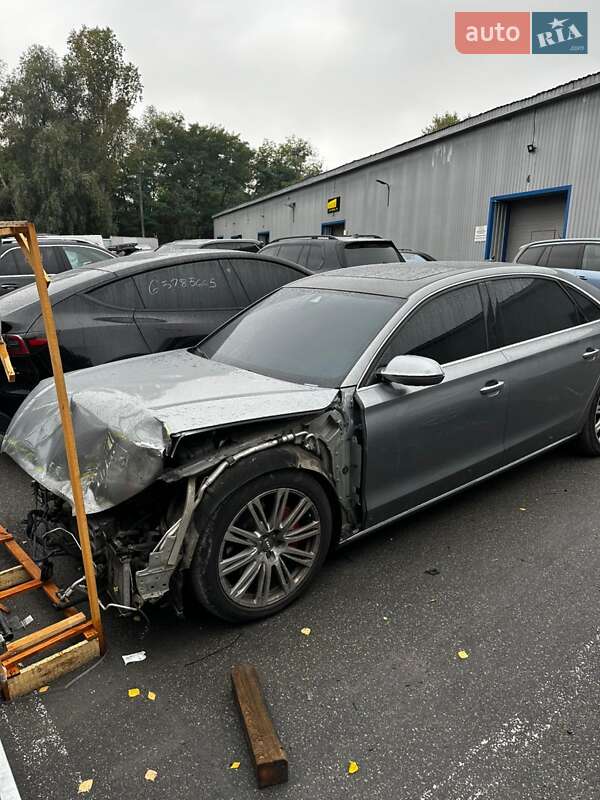 Седан Audi A8 2012 в Києві фото 4 Седан Audi A8 2012 в Києві