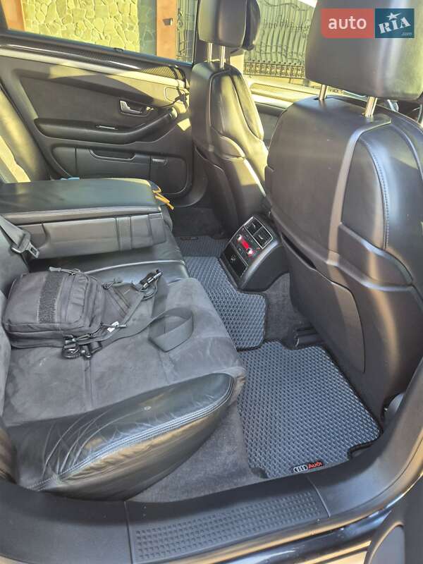 Седан Audi A8 2003 в Хмельницком