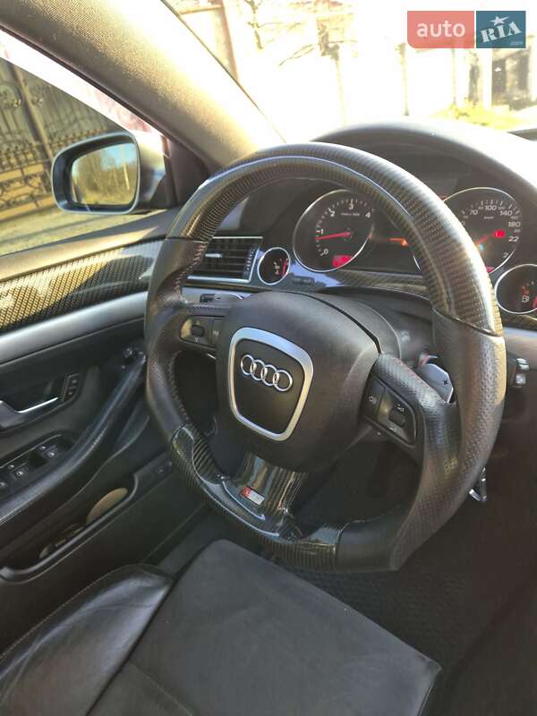 Седан Audi A8 2003 в Хмельницком