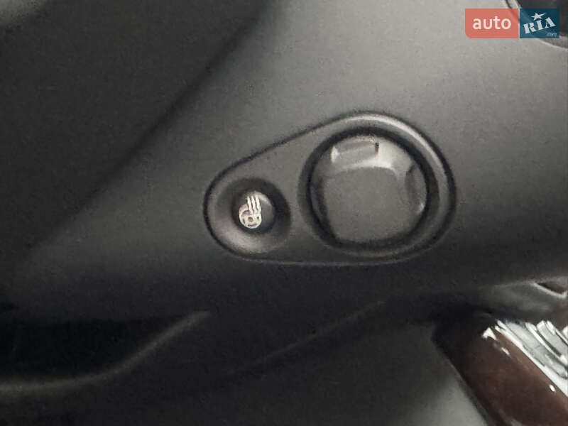 Седан Audi A8 2015 в Костополе