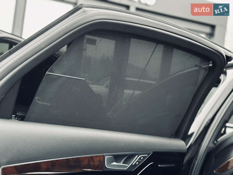 Седан Audi A8 2015 в Кременчуге