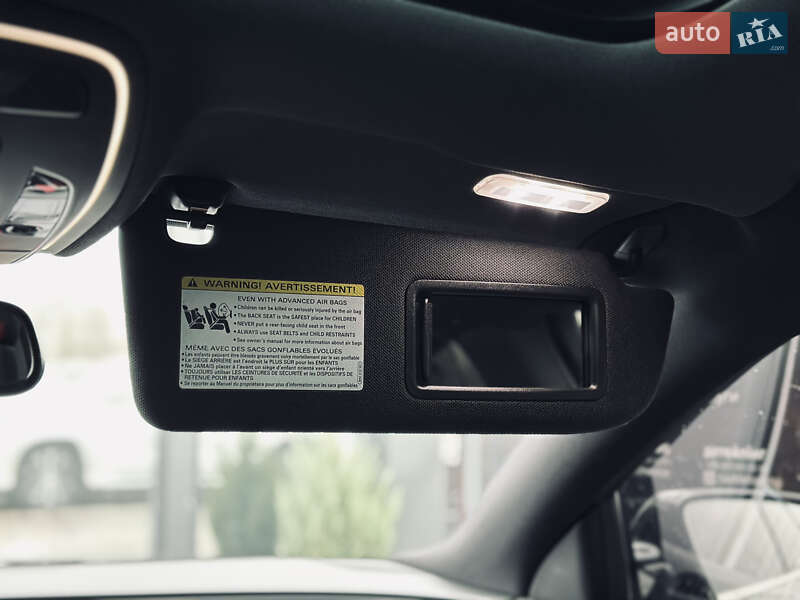 Седан Audi A8 2015 в Кременчуге