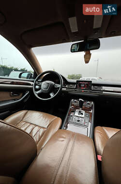 Седан Audi A8 2007 в Виноградове
