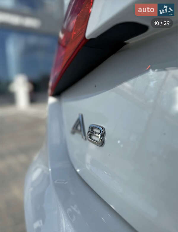 Седан Audi A8 2013 в Киеве фото 32 Седан Audi A8 2013 в Киеве