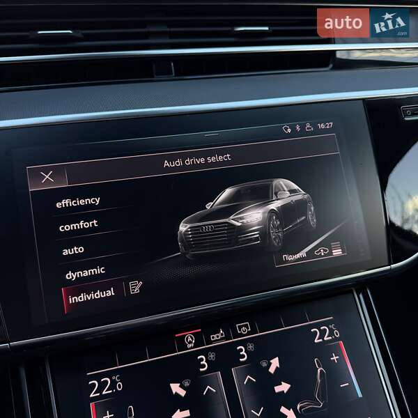 Седан Audi A8 2018 в Рівному