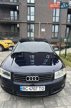 Седан Audi A8 2004 в Львове