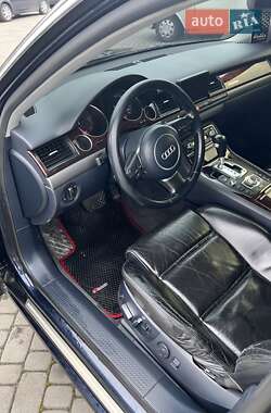 Седан Audi A8 2004 в Львове