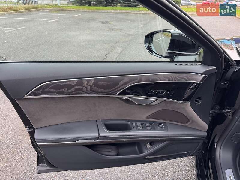 Седан Audi A8 2021 в Києві фото 28 Седан Audi A8 2021 в Києві