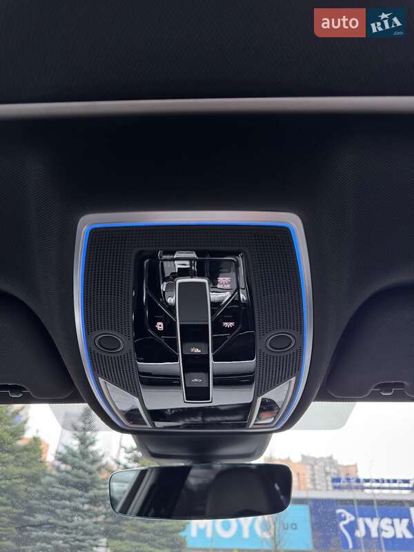 Седан Audi A8 2021 в Києві фото 67 Седан Audi A8 2021 в Києві