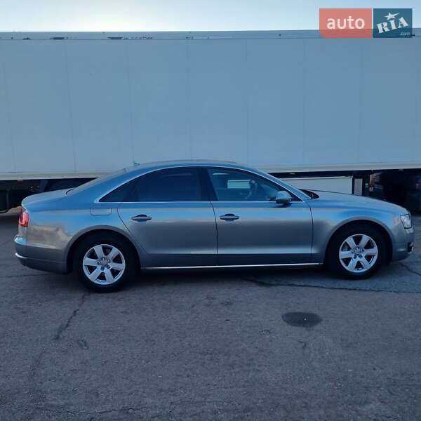 Седан Audi A8 2013 в Борисполе фото 2 Седан Audi A8 2013 в Борисполе