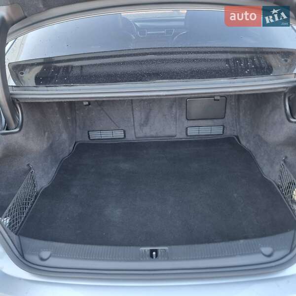 Седан Audi A8 2013 в Борисполе фото 17 Седан Audi A8 2013 в Борисполе