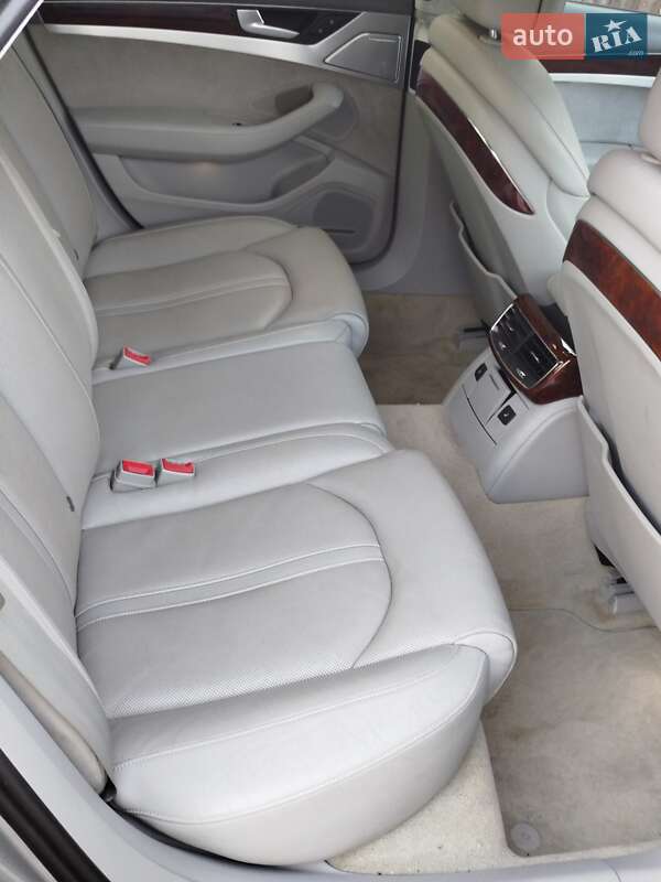 Седан Audi A8 2013 в Киеве фото 15 Седан Audi A8 2013 в Киеве
