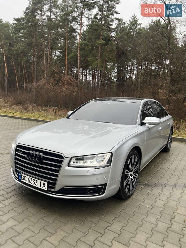 Audi A8 2010