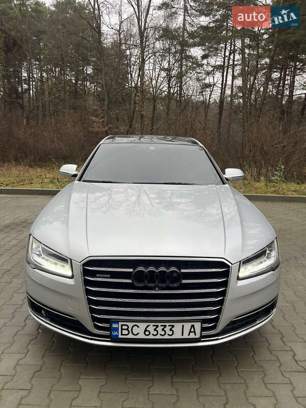 Седан Audi A8 2010 в Новояворовске фото 5 Седан Audi A8 2010 в Новояворовске