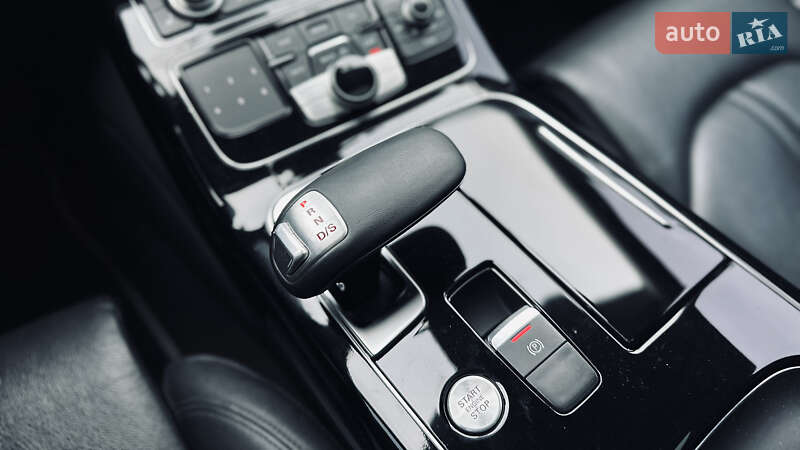 Седан Audi A8 2015 в Киеве фото 13 Седан Audi A8 2015 в Киеве