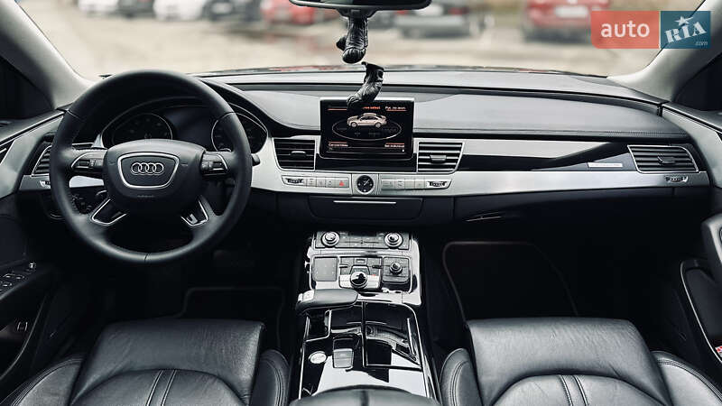 Седан Audi A8 2015 в Киеве фото 12 Седан Audi A8 2015 в Киеве