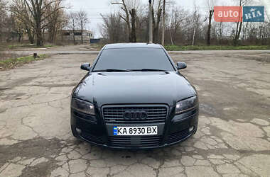 Седан Audi A8 2006 в Кривому Розі