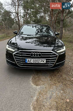 Седан Audi A8 2021 в Днепре