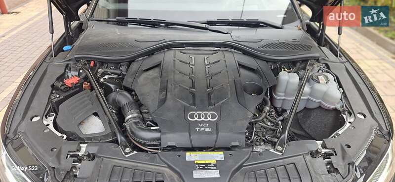 Седан Audi A8 2020 в Тернополе