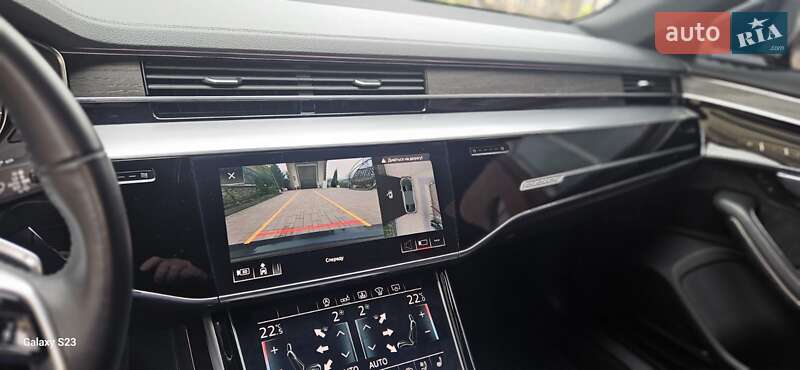 Седан Audi A8 2020 в Тернополе