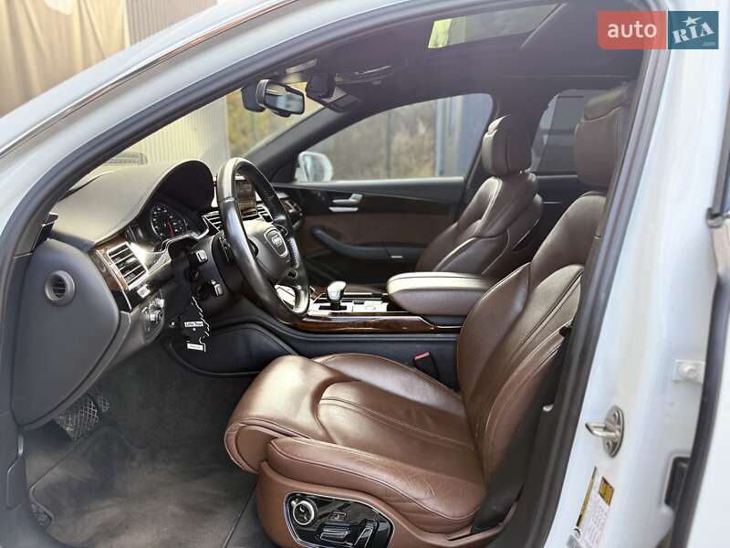 Седан Audi A8 2016 в Львове фото 33 Седан Audi A8 2016 в Львове