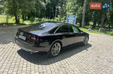 Седан Audi A8 2013 в Сокирянах