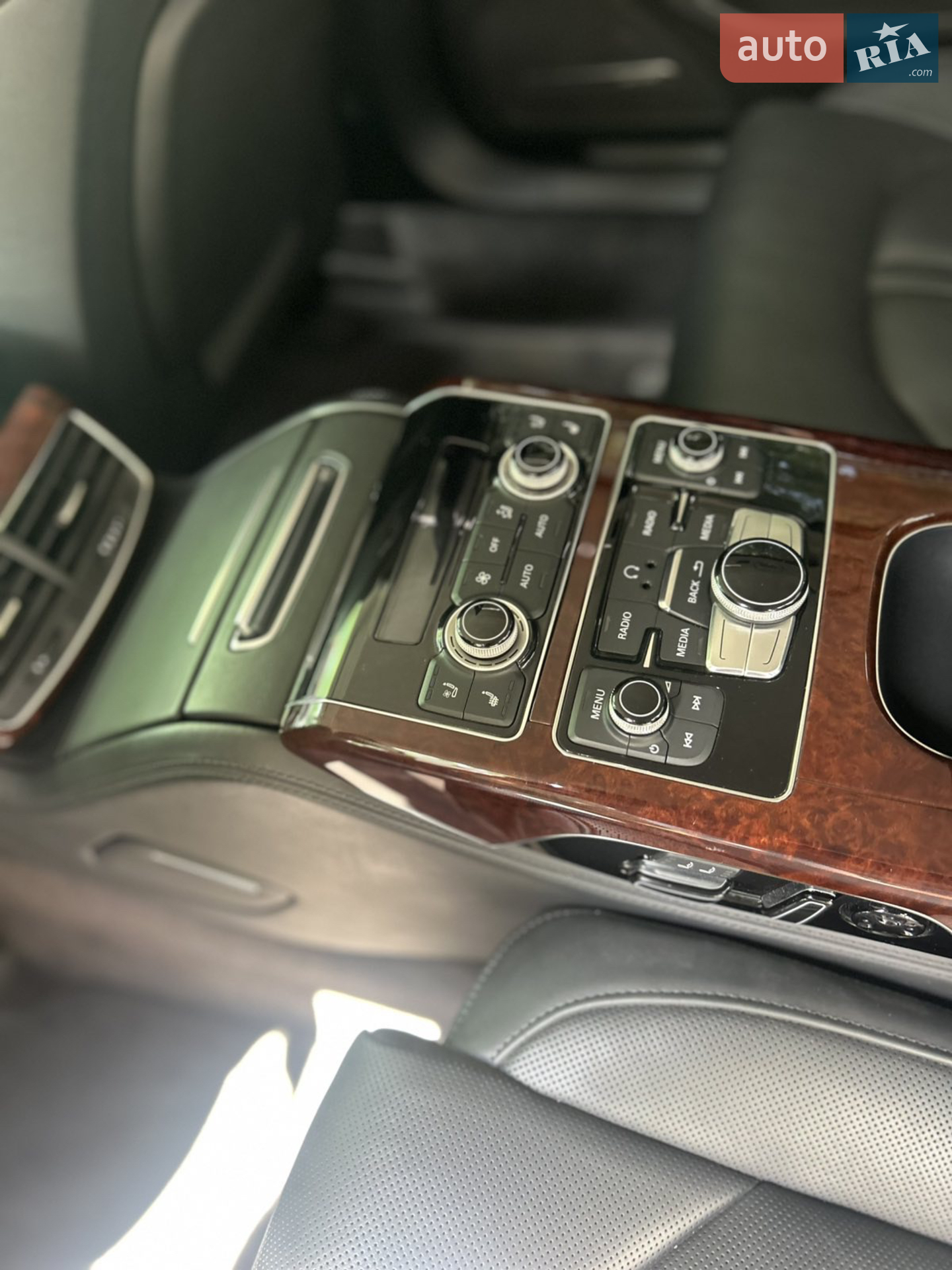 2013 Audi A8 - мініатюра 21