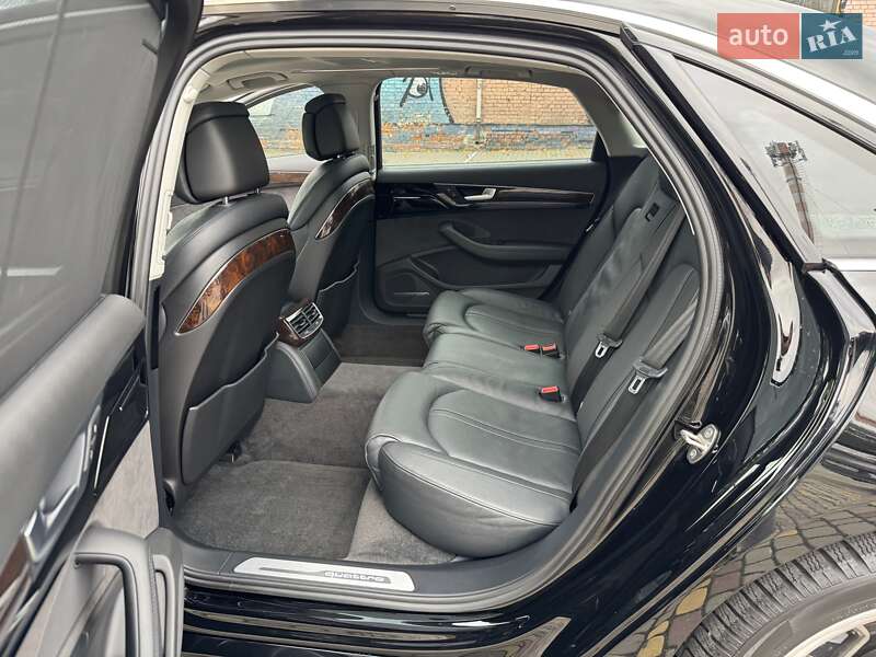 Седан Audi A8 2017 в Луцке фото 23 Седан Audi A8 2017 в Луцке