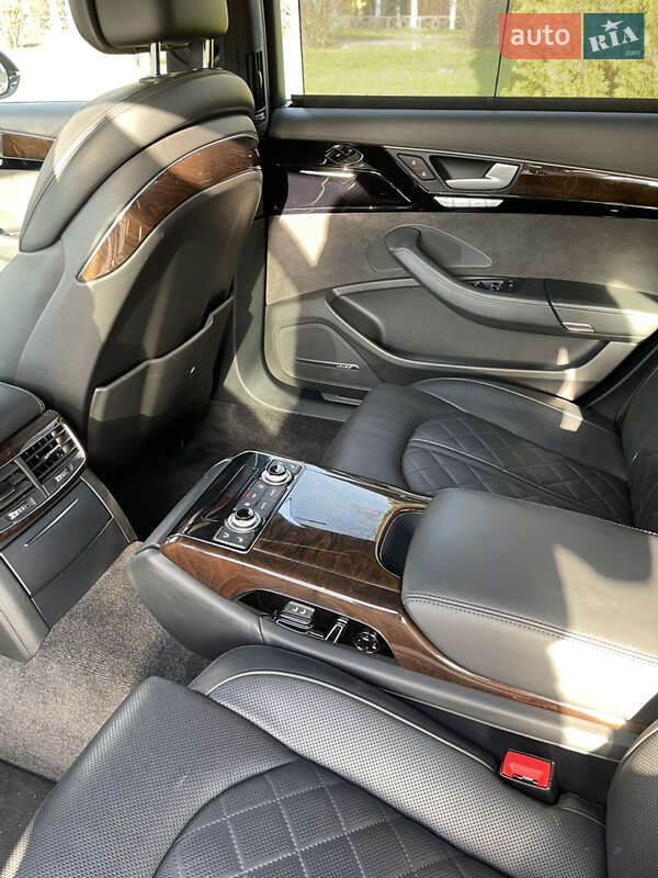 Седан Audi A8 2013 в Кропивницком фото 107 Седан Audi A8 2013 в Кропивницком