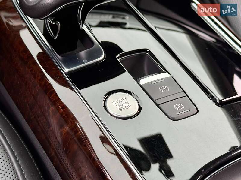 Седан Audi A8 2014 в Киеве фото 44 Седан Audi A8 2014 в Киеве
