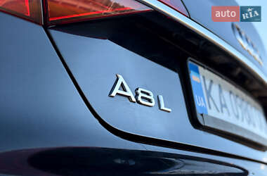 Седан Audi A8 2015 в Киеве