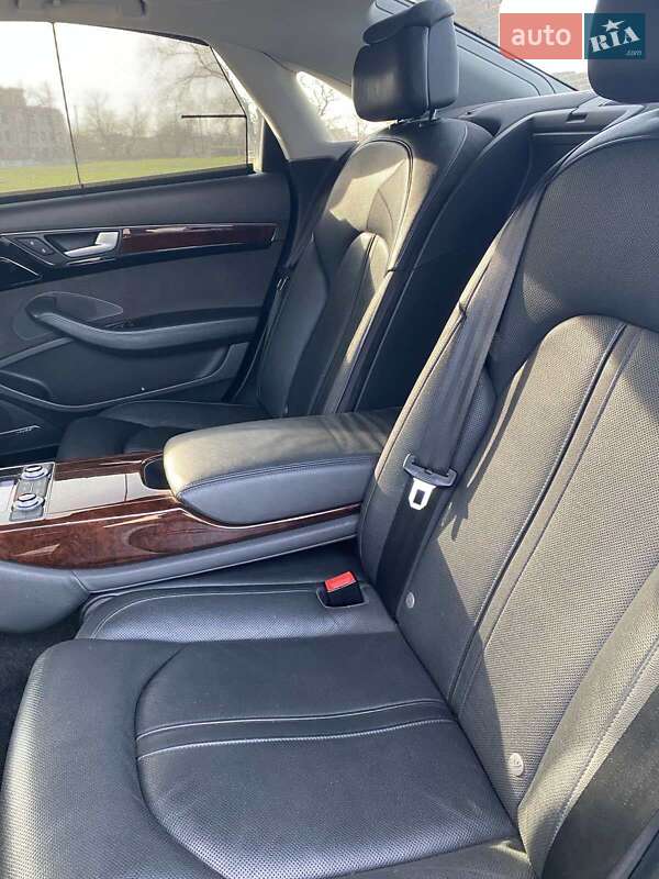 Седан Audi A8 2013 в Белгороде-Днестровском фото 22 Седан Audi A8 2013 в Белгороде-Днестровском