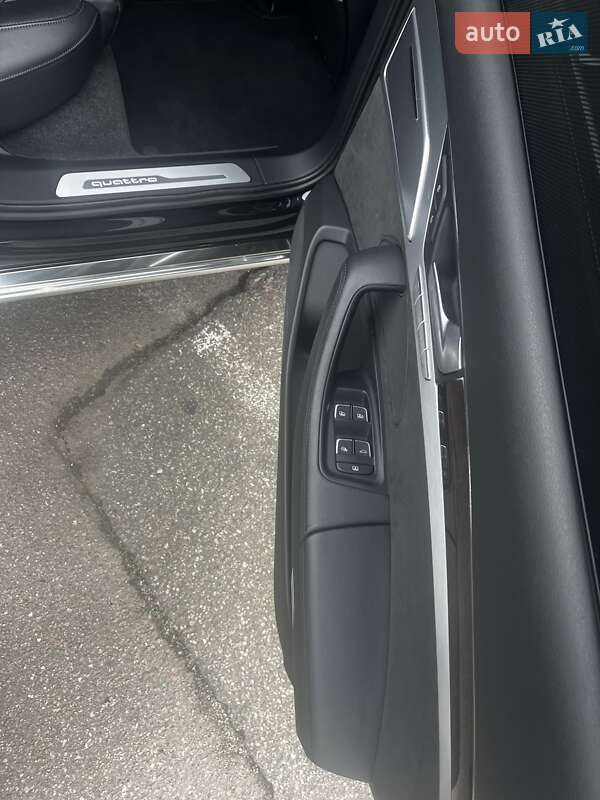 Седан Audi A8 2015 в Киеве фото 19 Седан Audi A8 2015 в Киеве