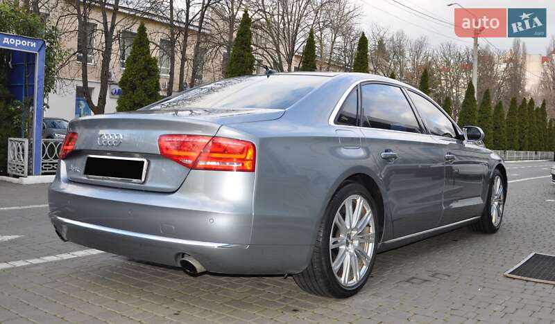 Седан Audi A8 2013 в Одессе