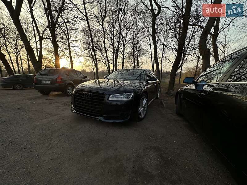 Седан Audi A8 2017 в Первомайске фото 10 Седан Audi A8 2017 в Первомайске