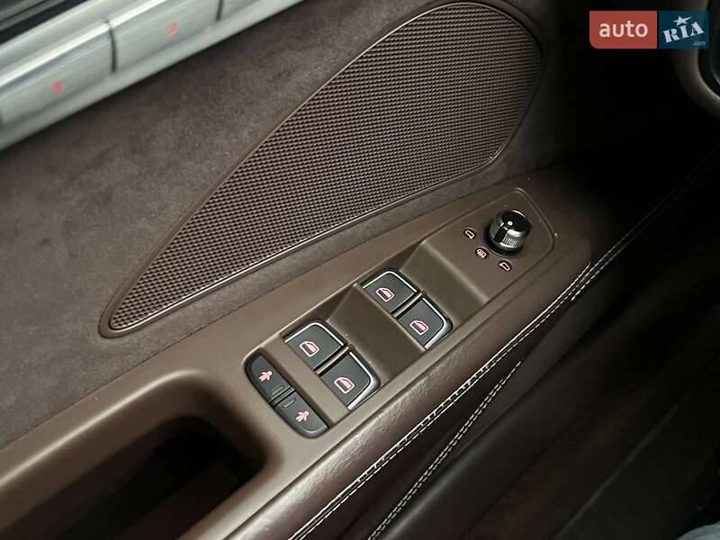 Седан Audi A8 2012 в Киеве фото 20 Седан Audi A8 2012 в Киеве