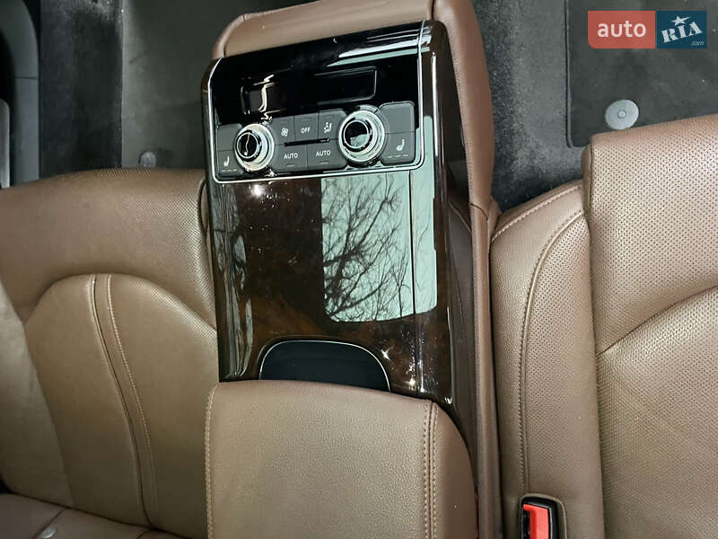 Седан Audi A8 2015 в Днепре